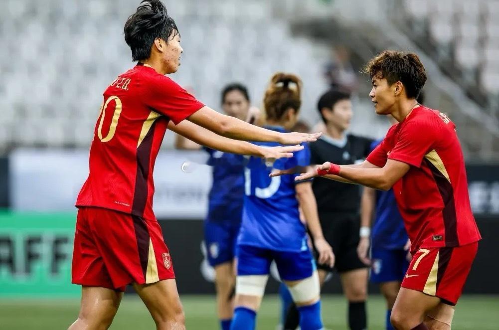 中国台北女足vs中国女足 东亚杯 中国女足4-2力克中国台北女足 邵子钦梅开二度