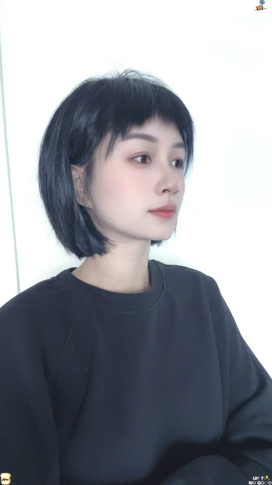 我们已经到了不能生气的年纪，谁让你堵心就躲远点，少和让你生气的人在一起...