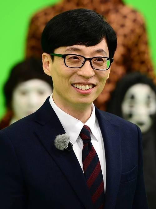 男子梦到刘在石后中彩票 据韩媒，一位赢得5亿韩元（约230万人民币）的男子在接受