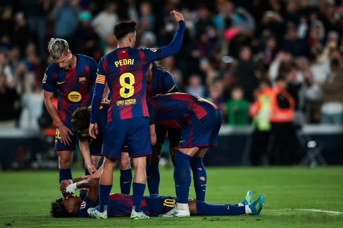 亚马尔赛季报销巴萨防线崩塌？2亿天才亚马尔或赛季报销，世界杯出战成疑，倒计时49