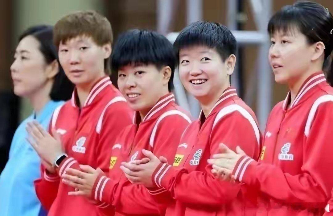 王楚钦孙颖莎还没上场，世乒赛已爆冷！神秘之师朝鲜队横扫，日本队喊出50%夺冠概率