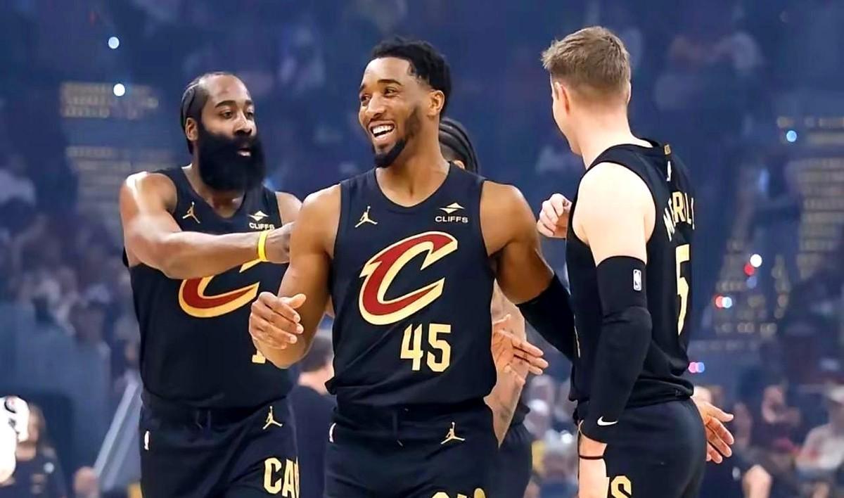 联盟宁可把这个三阵名额给别人，也不给哈登？这操作真让人看不懂！

哈登本赛季在骑