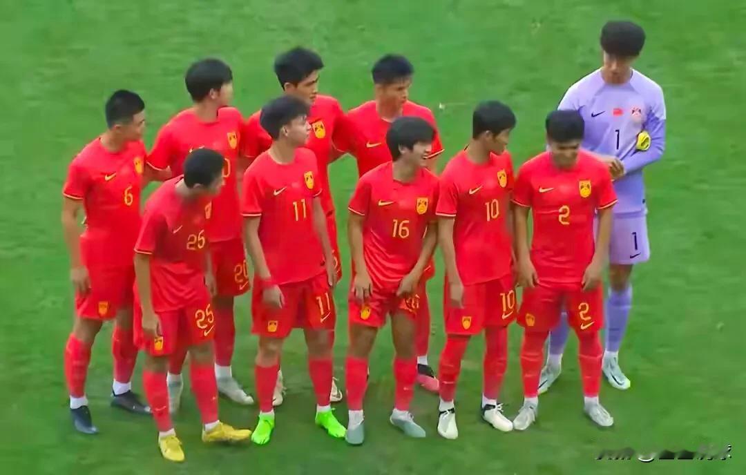 令人意外！U19中国队0:0韩国队，不得不说的三个事实：
1. 韩国队并不是想象