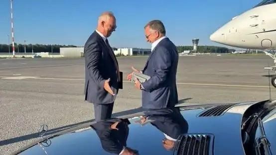 俄罗斯人对融入欧洲始终抱有幻想，即便是现在，他们仍然觉得欧洲离不开他们。

据今