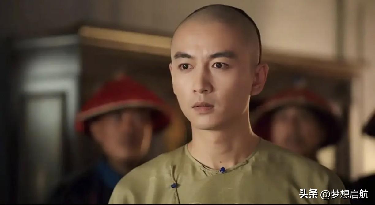 《大生意人》里我最喜欢古平原这个角色！不是因为他最终成了商界巨擘，而是他从底层货