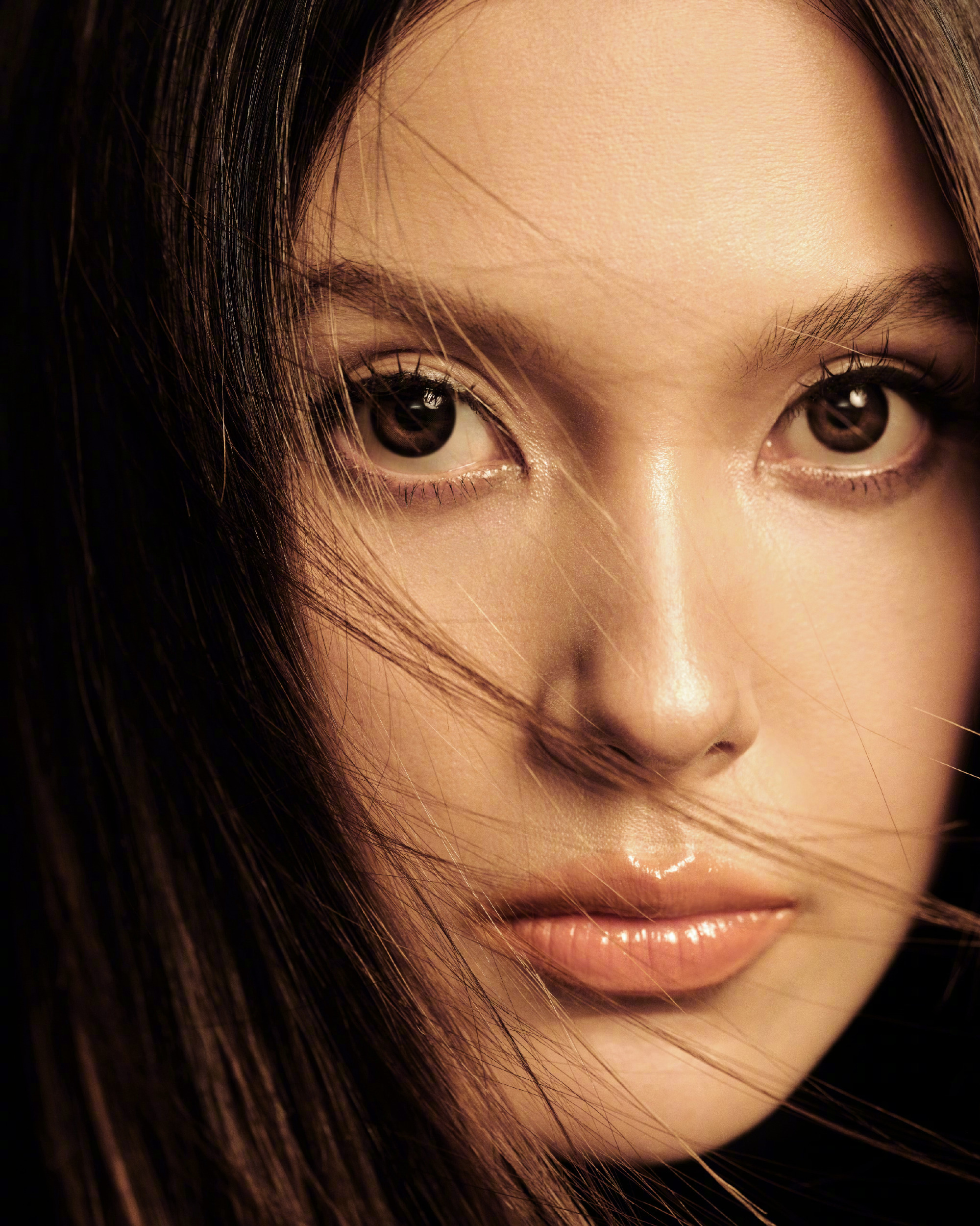 谷爱凌《TIME》时代周刊封面，冬奥会即将来到，大刊率先登场。摄影: 张家诚  