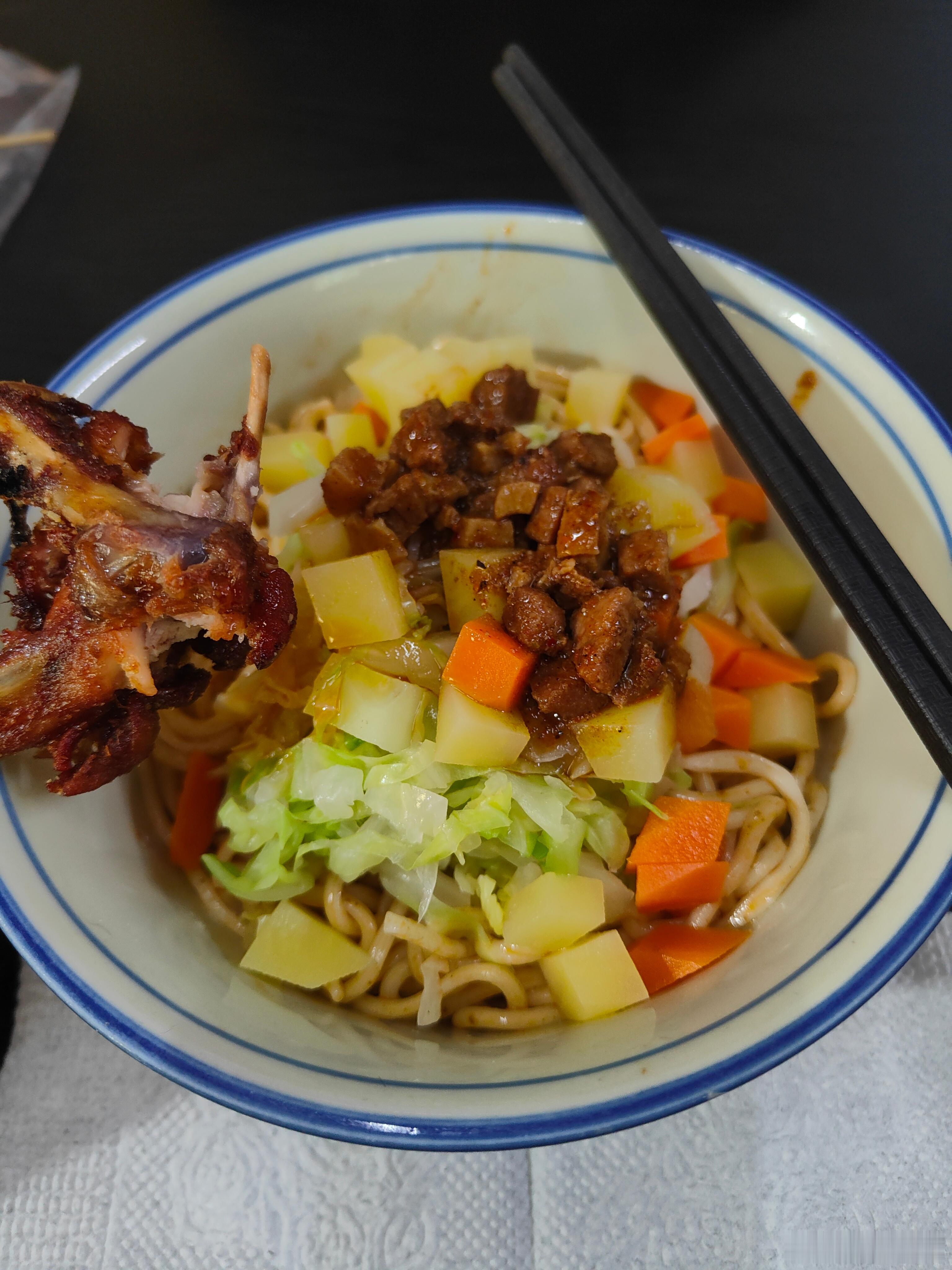 肉臊子~刘浩存忆秦娥