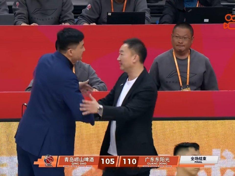 广东男篮战胜青岛男篮 感谢麦考尔、感谢王洪泽，感谢王奕博，感谢哼指导~~~哈哈哈