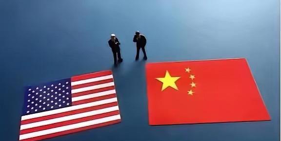 终于有人管管美国了！

美国现在欠的钱，光一年付利息就要拿出9700亿美元。这数