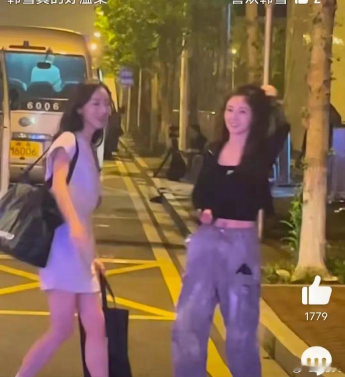 韩雪的圈子的很薄，真的能和郭碧婷苗苗玩在一起吗，郭碧婷背后向太的港圈，苗苗背后有