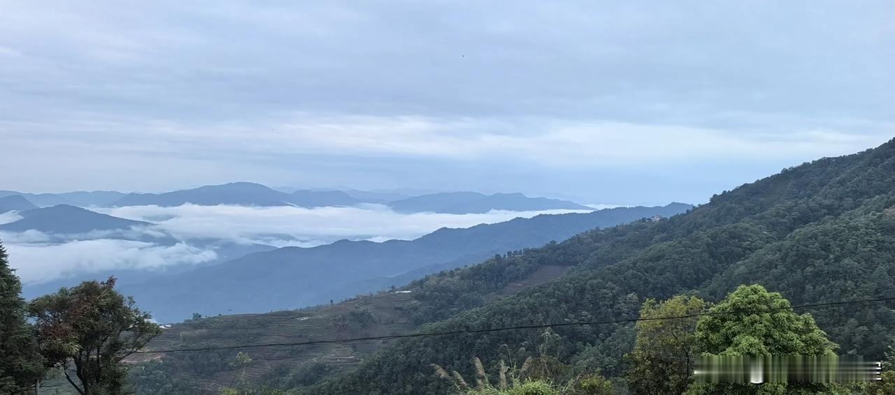 D17天  二甫村一江城县
这一路充满了未知与惊喜。江城县在云南省南部，地理位置