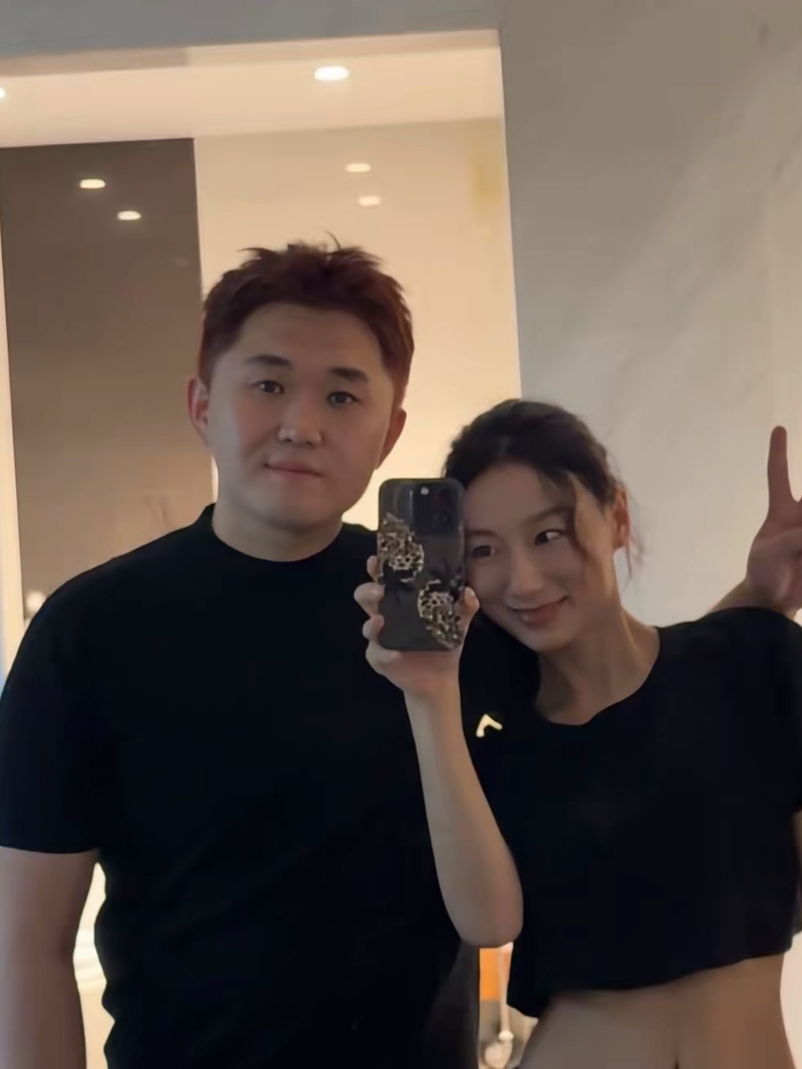 张百乔瘦了60斤真的太值得夸一夸了！张百乔这变好的决心真的太重了，觉得自己瘦一点