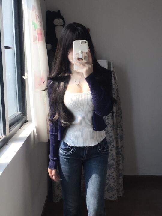 还得是针织衫 温柔又显身材 两件套才40