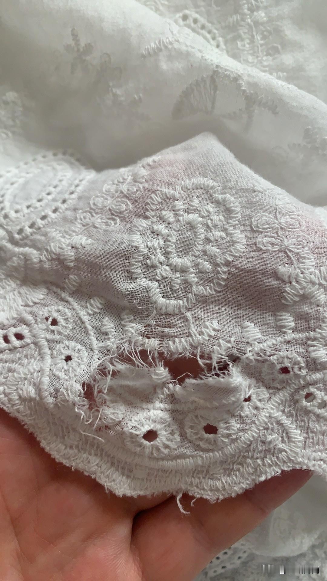 这手艺全网能拍前面不？缝缝补补的手艺快失传了
如果申请非遗项目能成不？[捂脸]