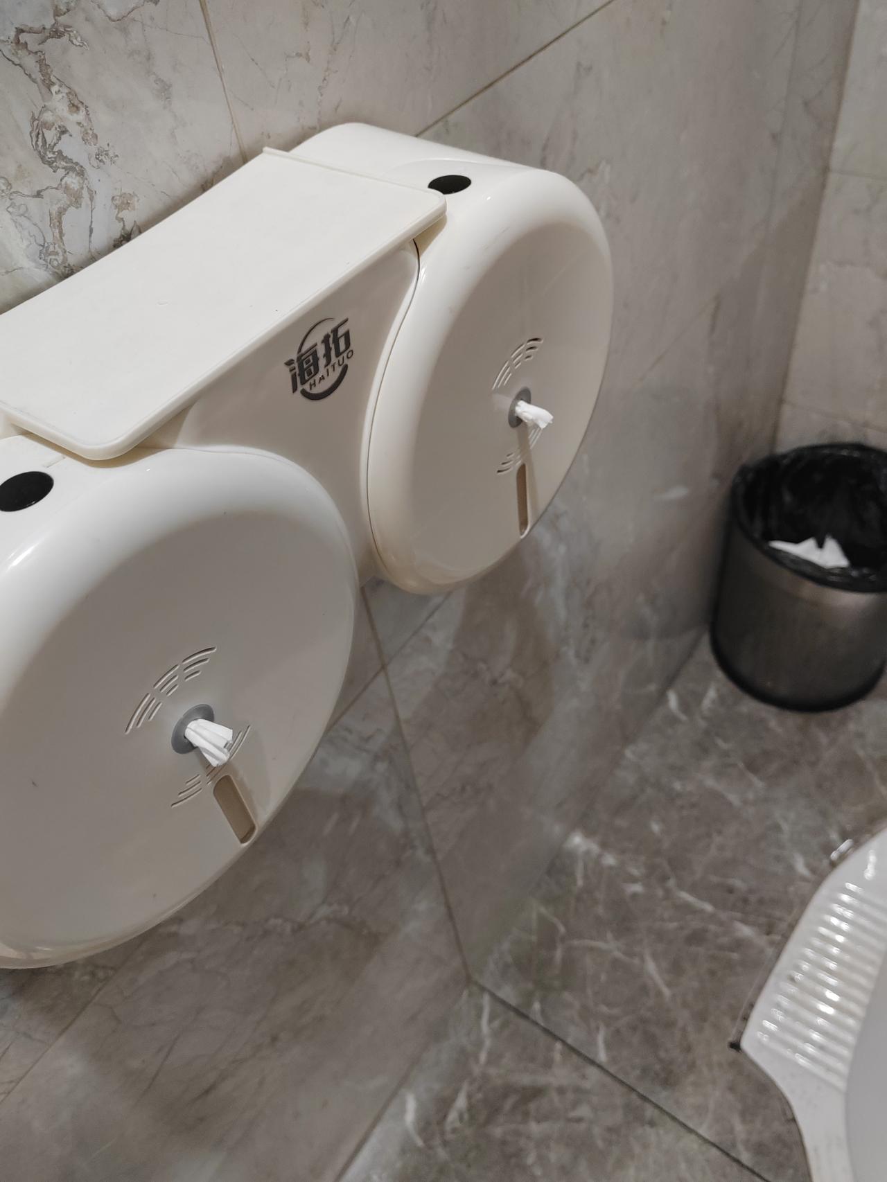 深圳良好的管理水平是由哪些方面支持的？


    你不用担心深圳的厕所没纸，因