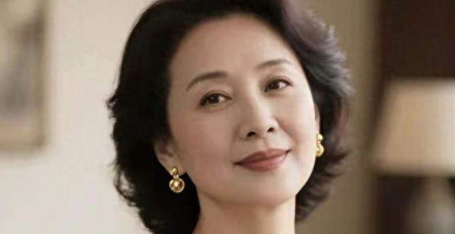 我54岁，老伴去外地带孙子后，我熬不住，于是向丧夫老同事开了口