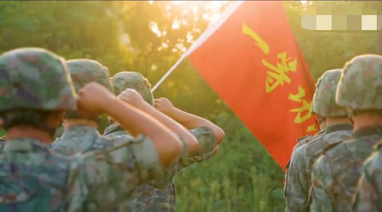 荣获集体一等功、去年曾向太平洋深处发射洲际弹道导弹的中国火箭军某旅发射二营表示：