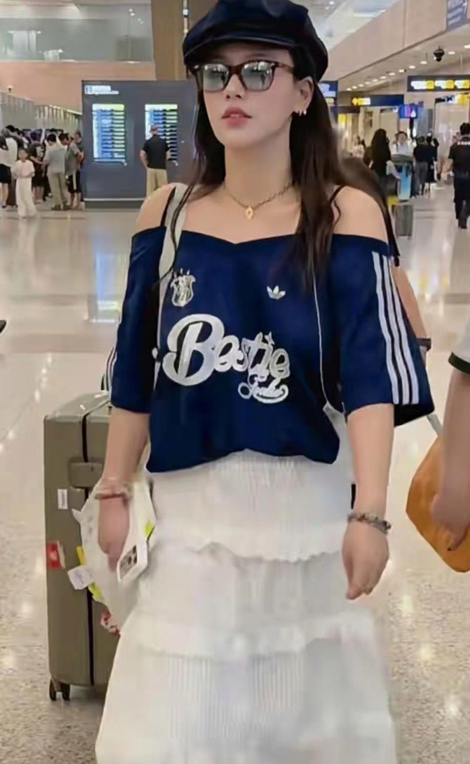运动服穿出潮流感还得是马思纯啊！ 