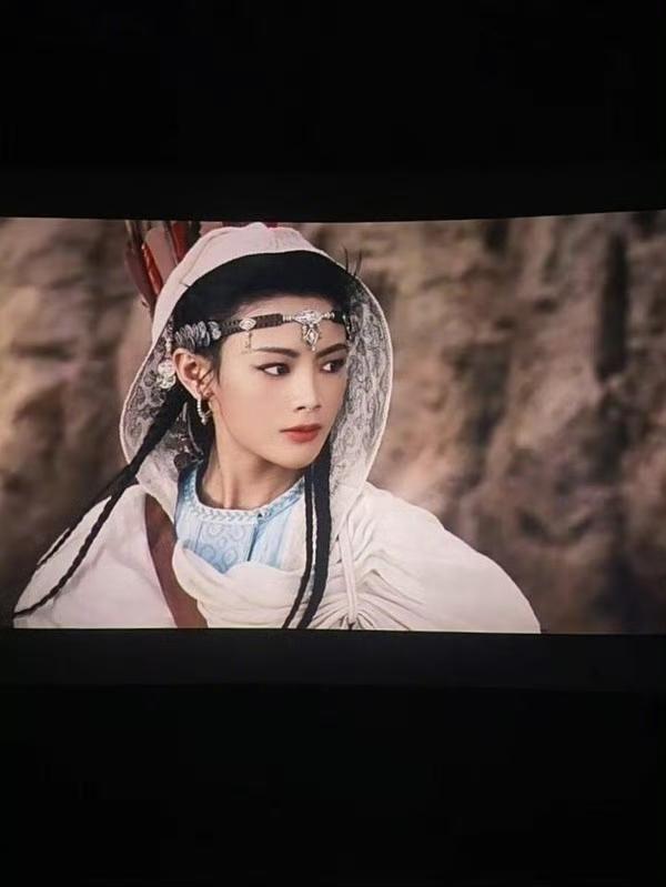 越看陈丽君越上头！骨相美人自带港星滤镜，又帅又美太绝了✨
 
谁懂啊！看完《镖人