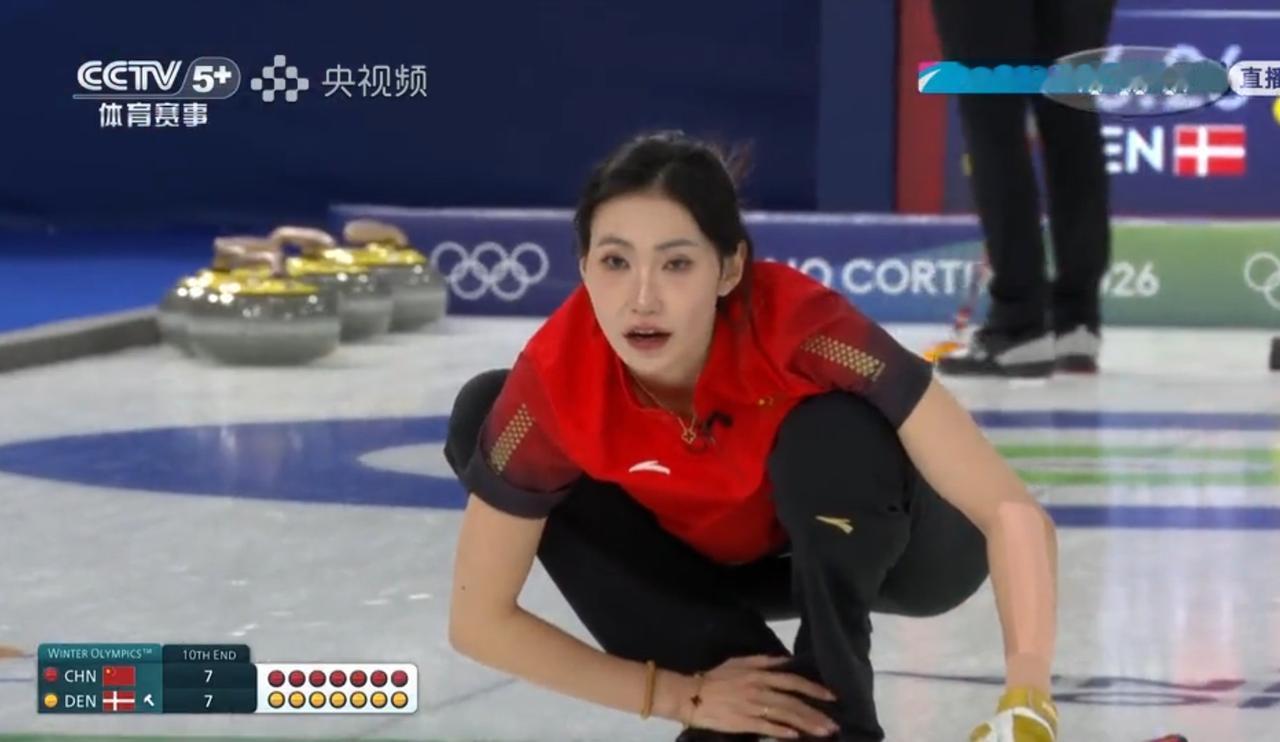 中国女子冰壶虽然连续3局偷分成功，最终还是7:8憾负丹麦队，从而痛失进级四强的最