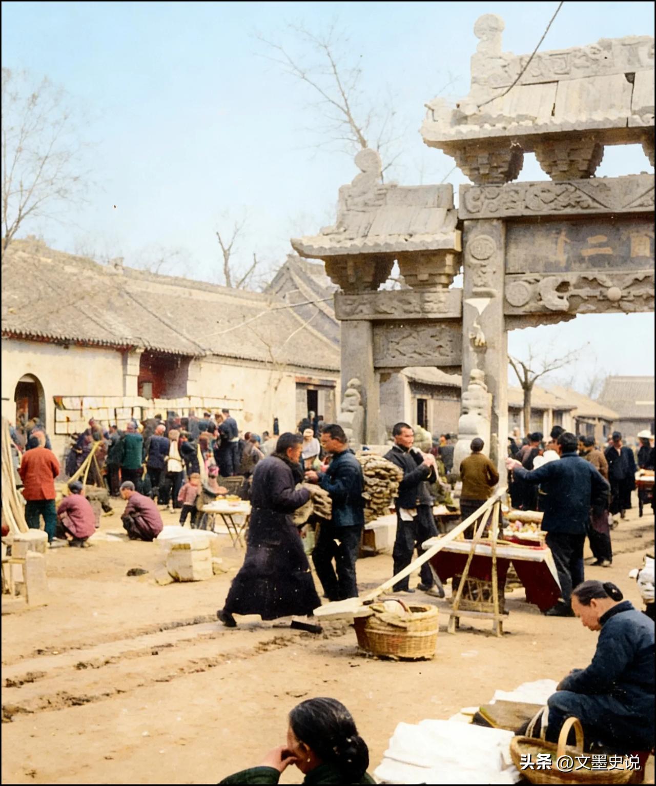 民国时候，老临沂城有电灯吗？
民国初期，老临沂城是没有电灯的。
那时候，只有逢重