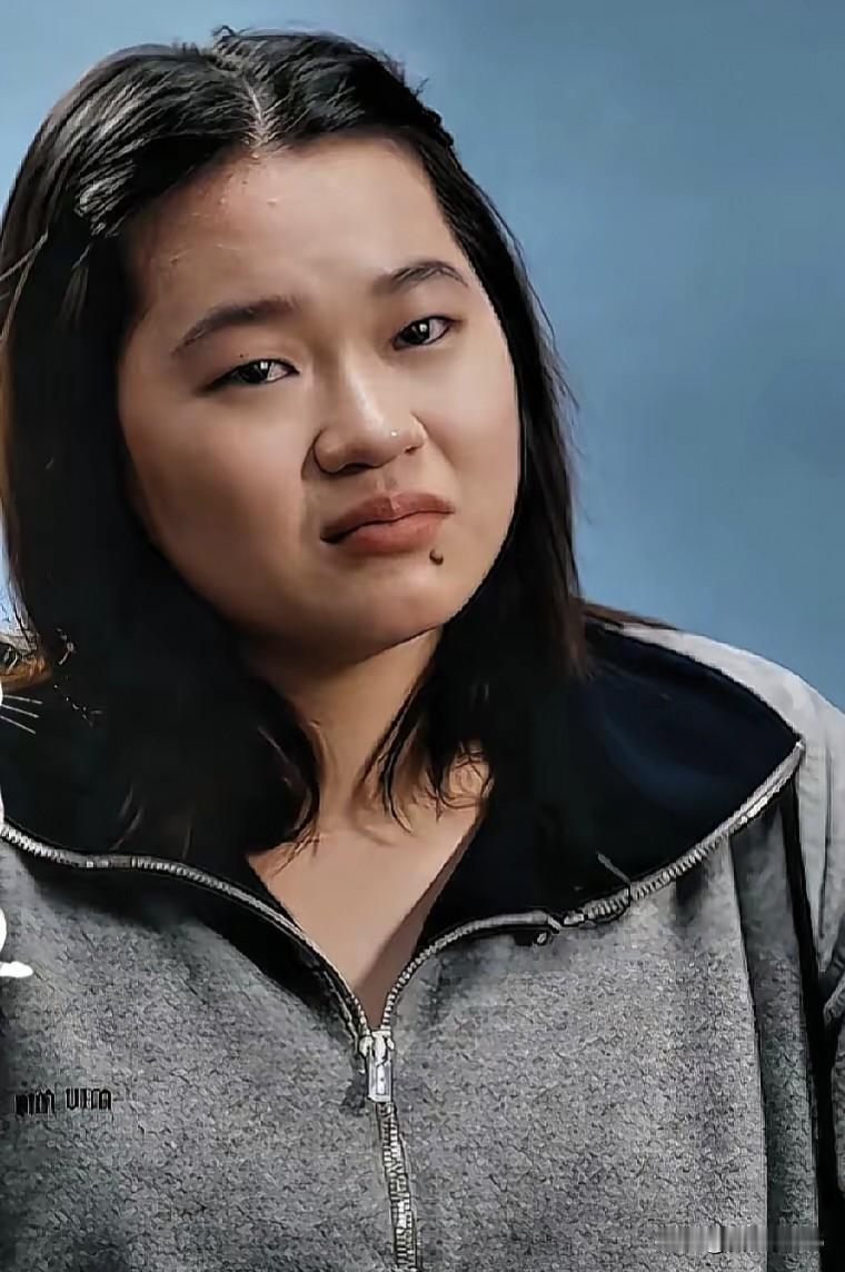 全红婵真的太令人心疼了！一个年仅19岁的小姑娘，斩获众多奥运冠军，为国家争得了无