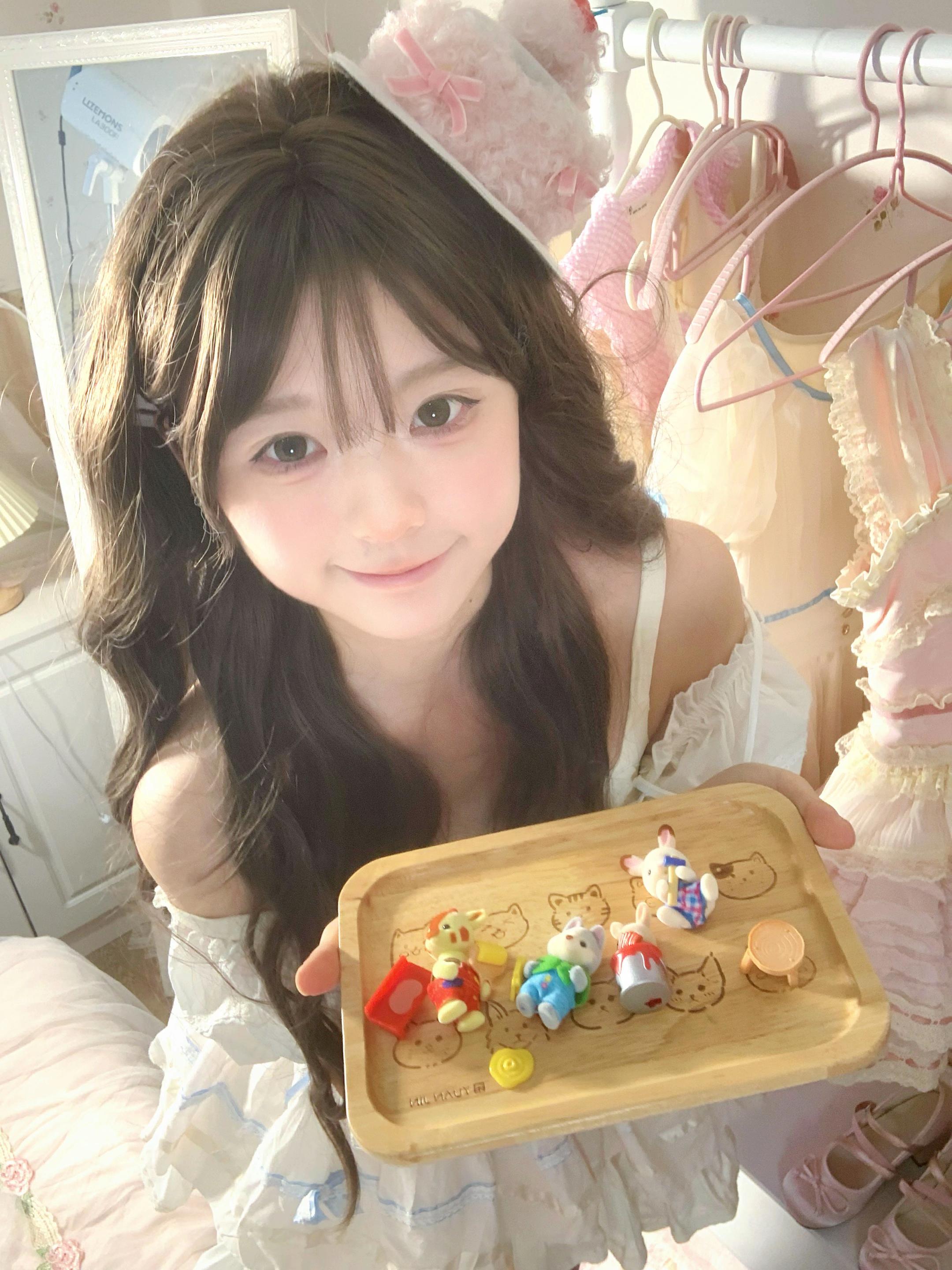 好幸运 你像个礼物 出现在我的世界。☆ᐢ⸝⸝>ᴗ<⸝⸝ᐢ☆