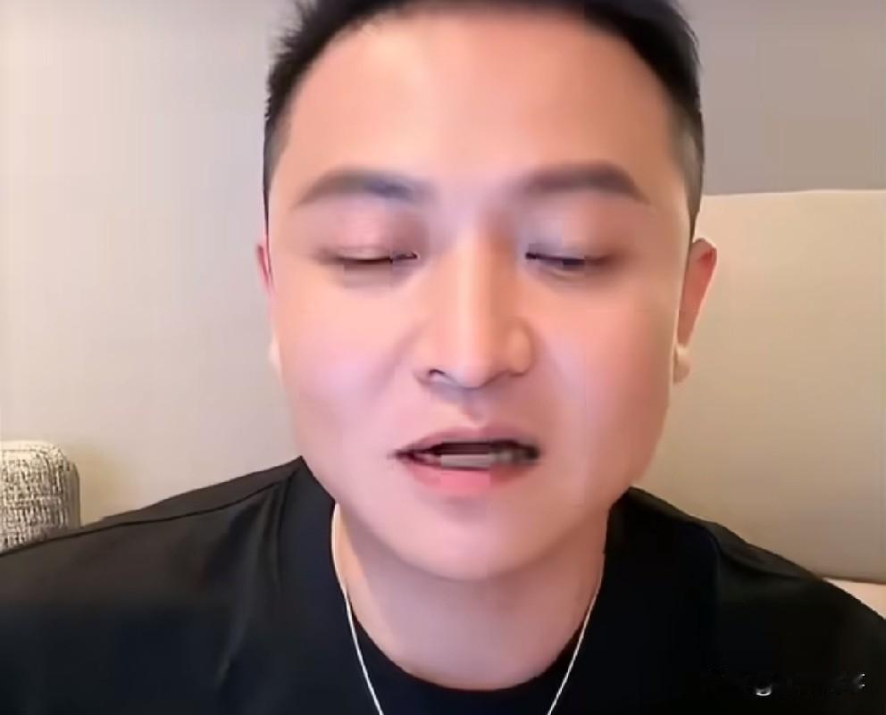 二子爷怒诉伽柏，你求我办的那么难的事我都办了，结果我找你办点小事，连信息都不回，