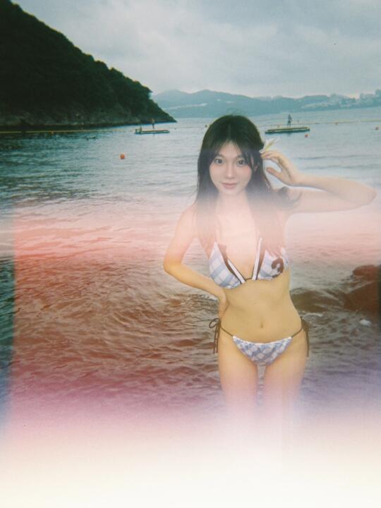 当你的胶片🎞️漏光，你就会得到……