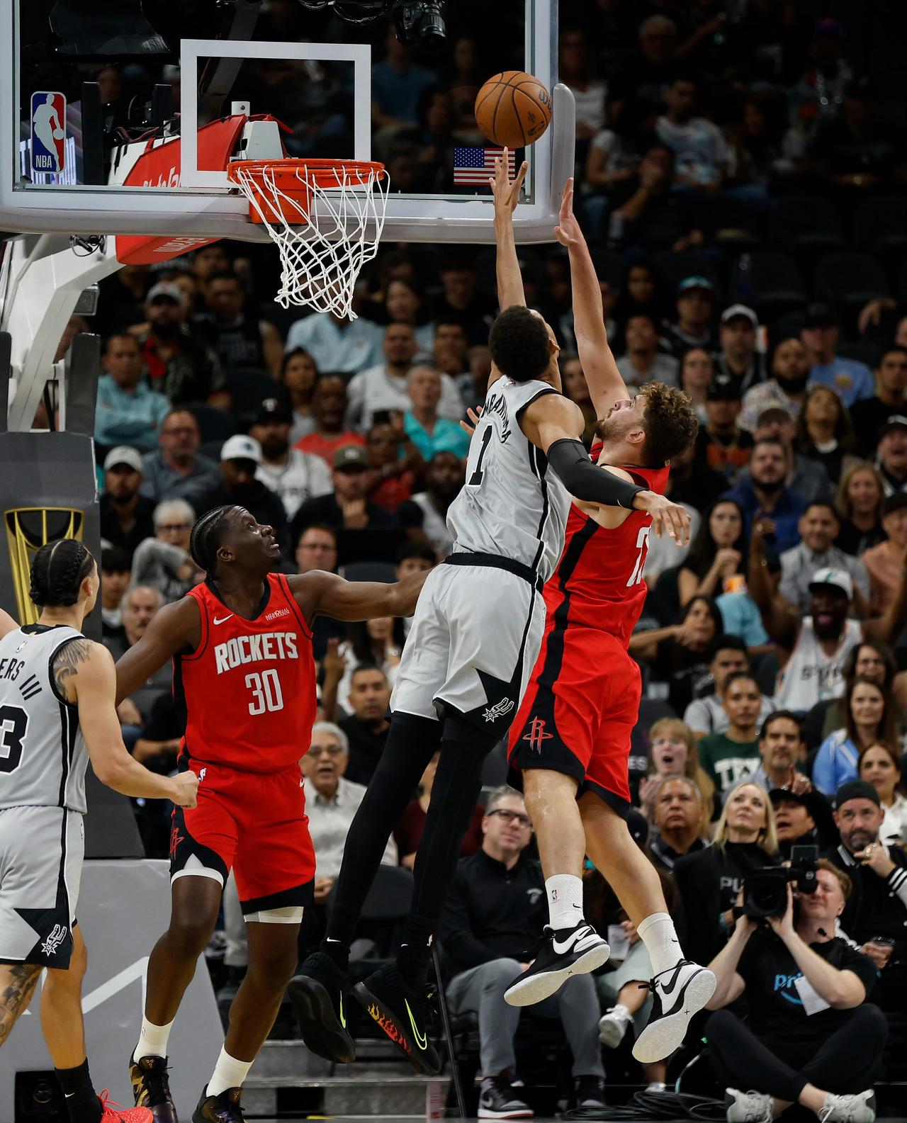 未来NBA各项纪录最有可能打破的球星

1.得分王:弗拉格
弗拉格现在胜在年轻，