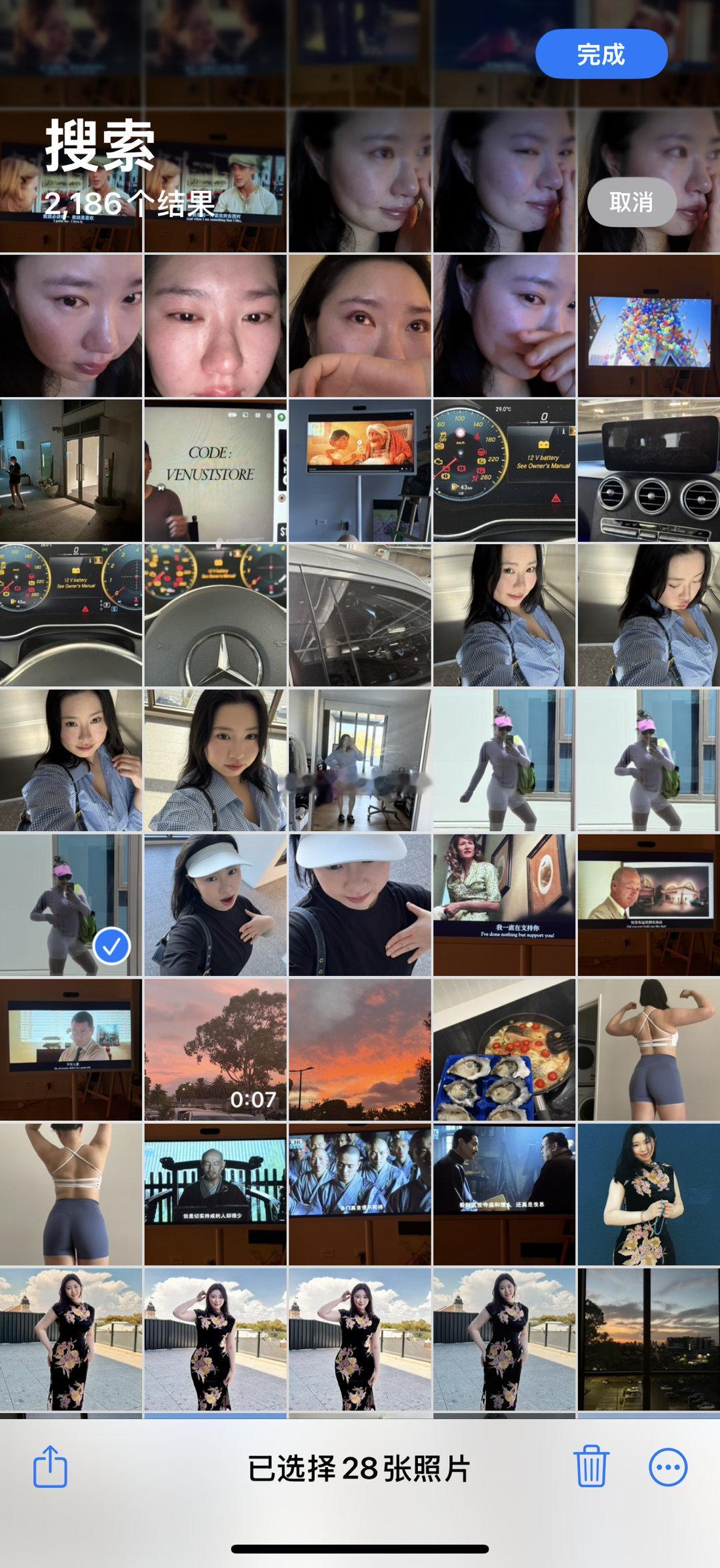 活干完了，卖家具，想找以前拍的图挂出来.翻到了我极其破碎的二月.  我每天都像要