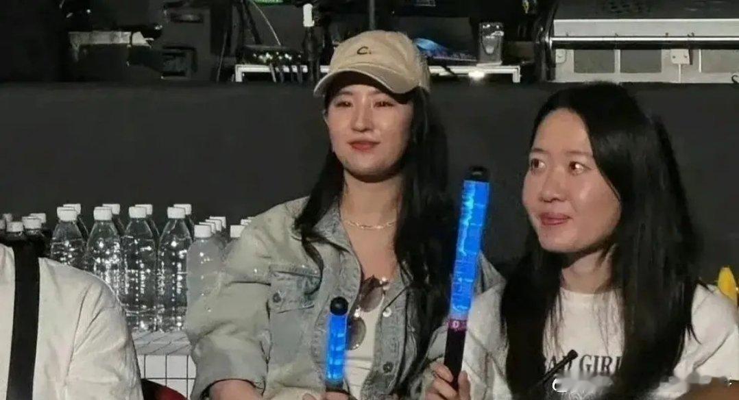 刘亦菲粉丝是溺爱，还是真觉得她不胖，这个状态，素人都不敢说自己瘦吧 ​​​