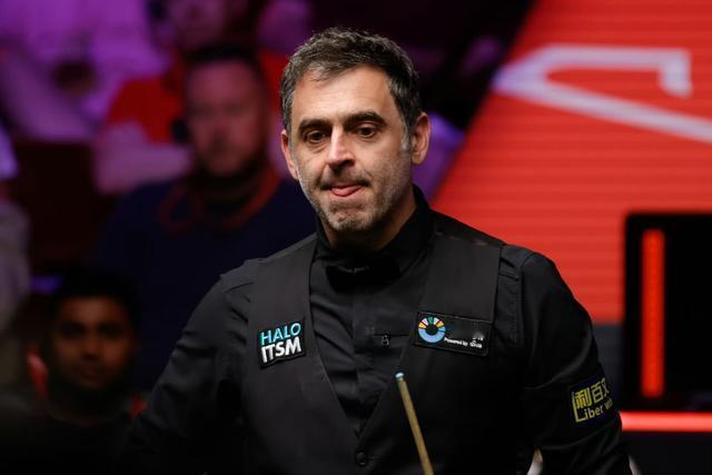 6-4！斯诺克英锦赛大爆冷：八冠王一轮游，中国名将首胜奥沙利文
北京时间12月3