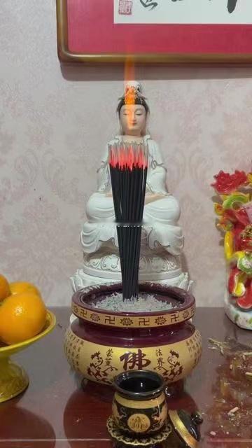人在做，天在看，阴德天报之。阴德积累到一定程度，能给自己家人后代带来极大的福报?