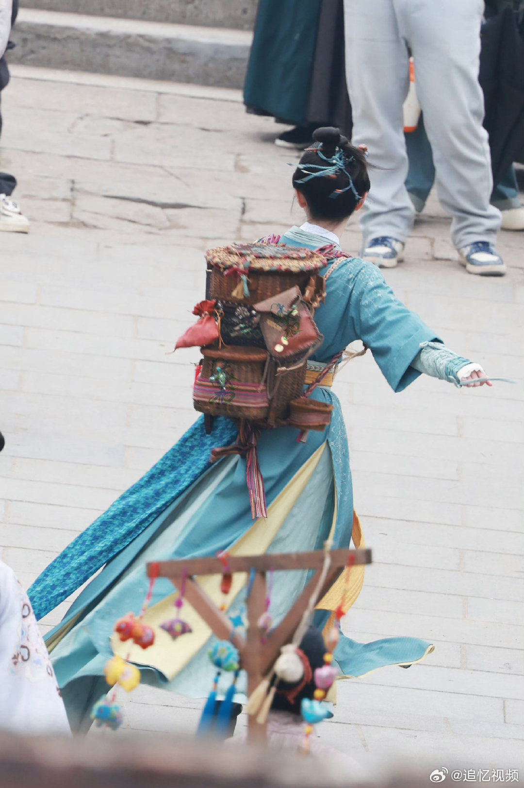 鞠婧祎三部空降剧不吃压力鞠婧祎这份时间线没有提前造势，没有优越开局，三部空降剧步