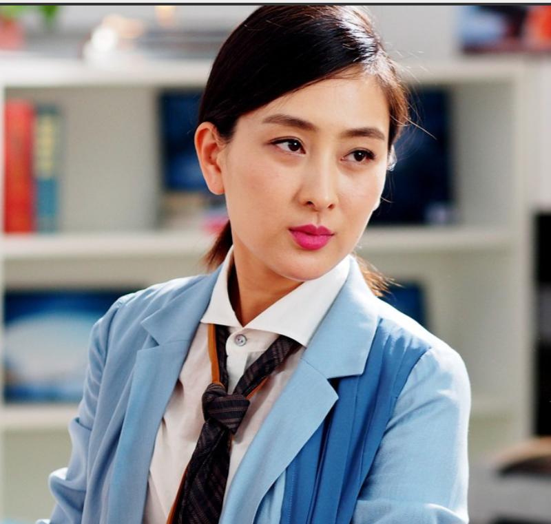 2002 年前后，孔令辉与马苏存在两种公认相识记载，一则为合拍运动品牌广告，一则
