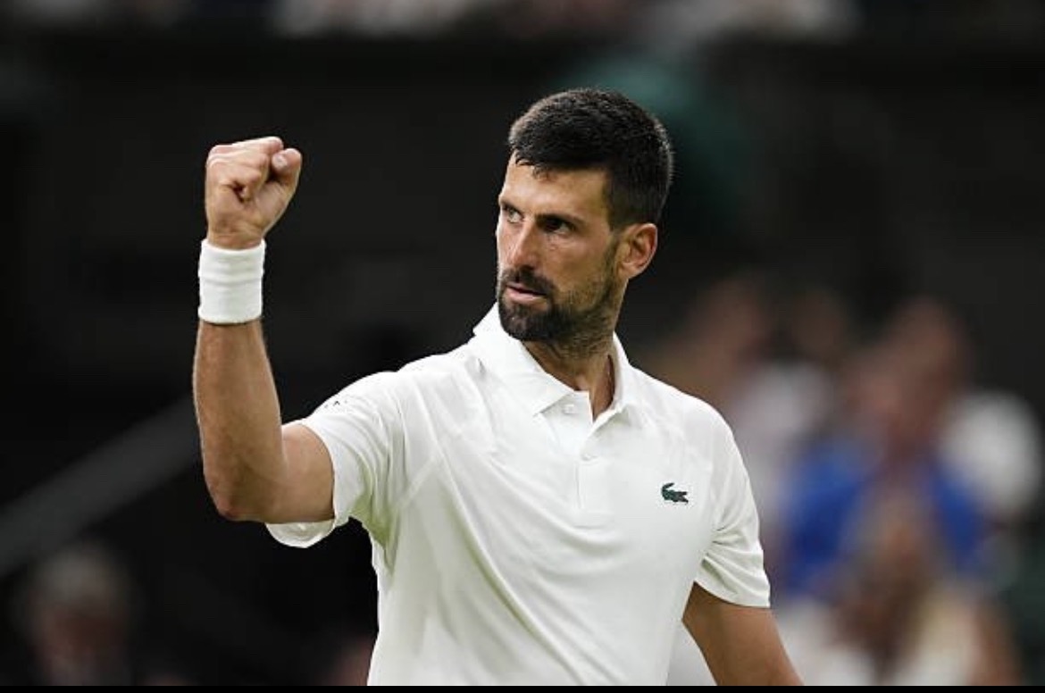 温网2025 德约科维奇6-1 6-7（7） 6-2 6-2击败穆勒，连续第 2