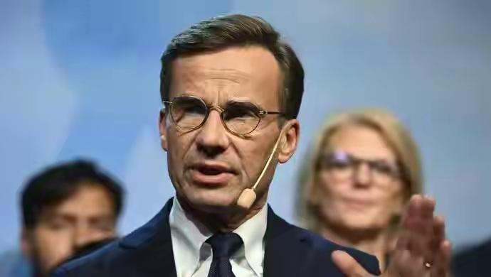 特朗普：对英国、法国、德国、丹麦、挪威、瑞典、荷兰、芬兰加征关税