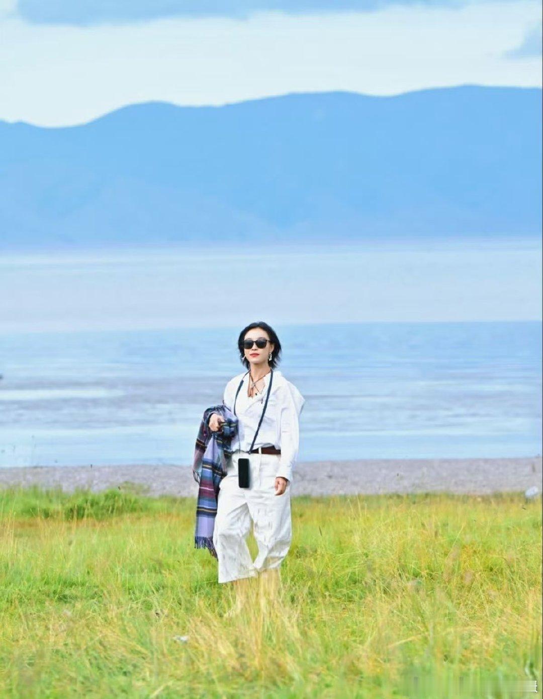 辛芷蕾说旅途毕业倪妮新疆向野之旅到站停车高叶新疆的馕没有三火一水的关系瓷实新疆之