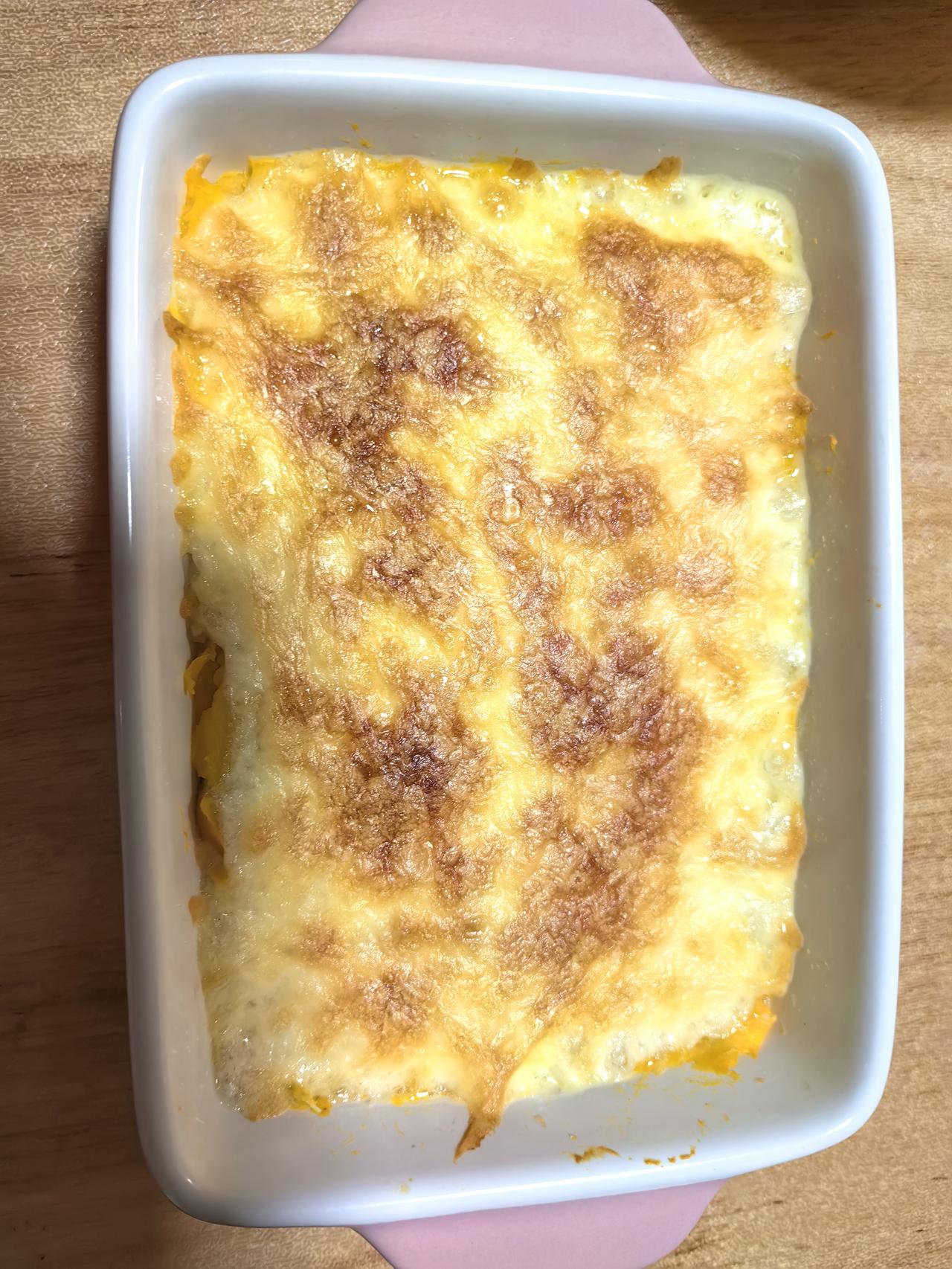 姐今天问我：ranran你今天穿的外套真好看啊，一看质量很好特别板正，这种衣服不