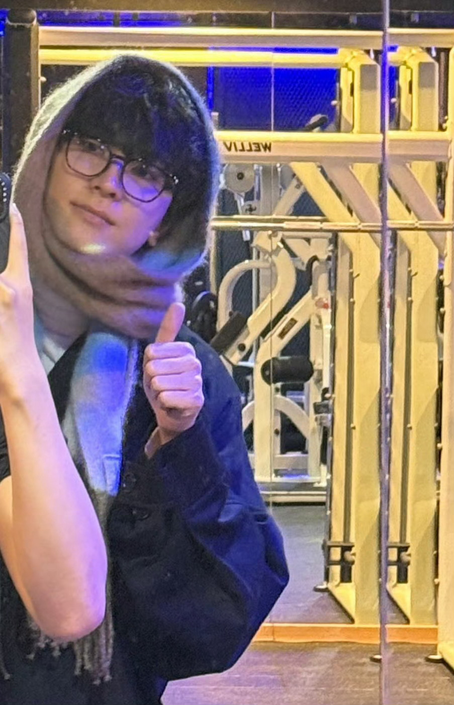 这谁还分得清男大和全圆佑的区别好想念卷毛 