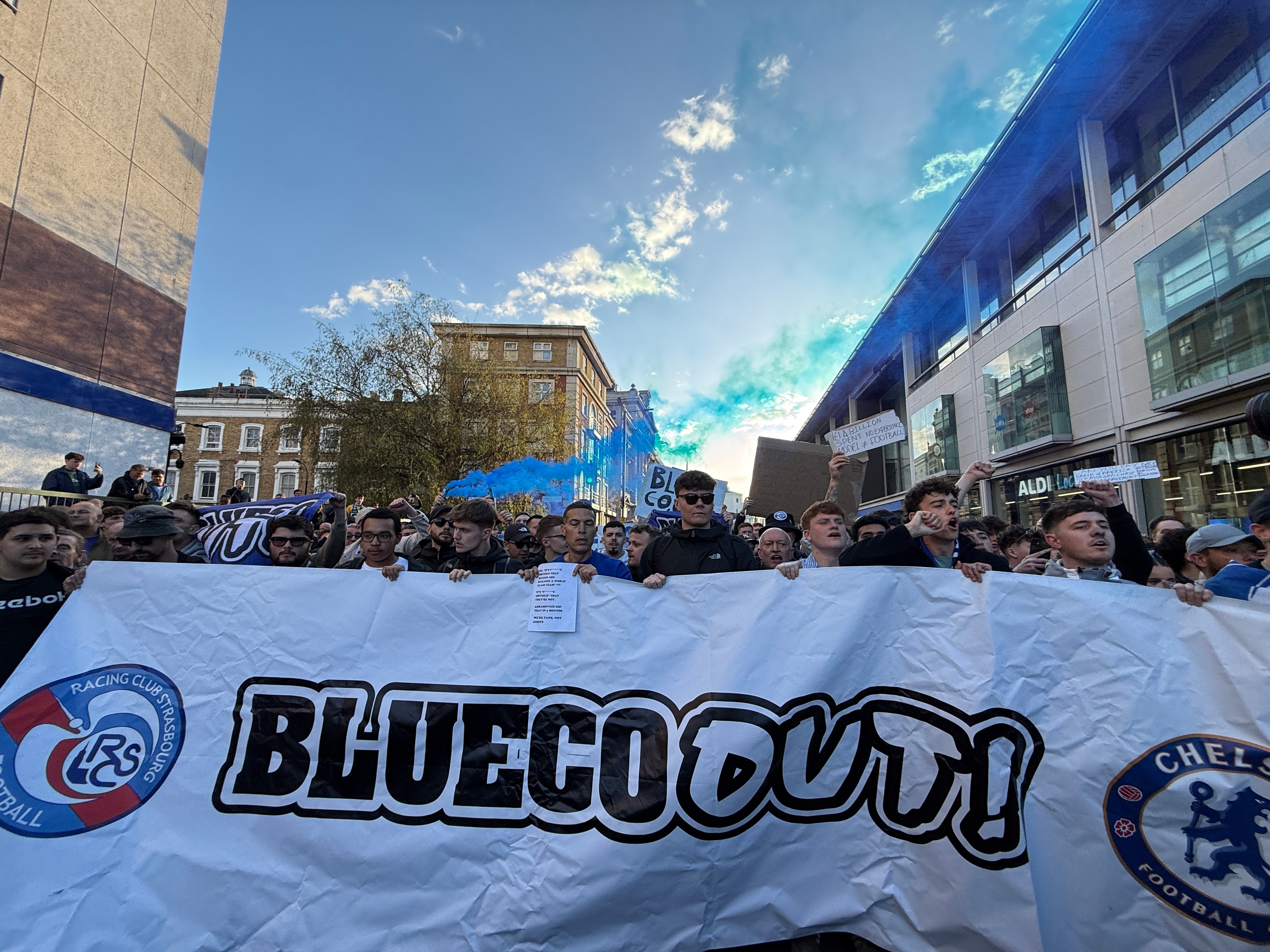 赛前抵制清湖的活动 英国·伦敦