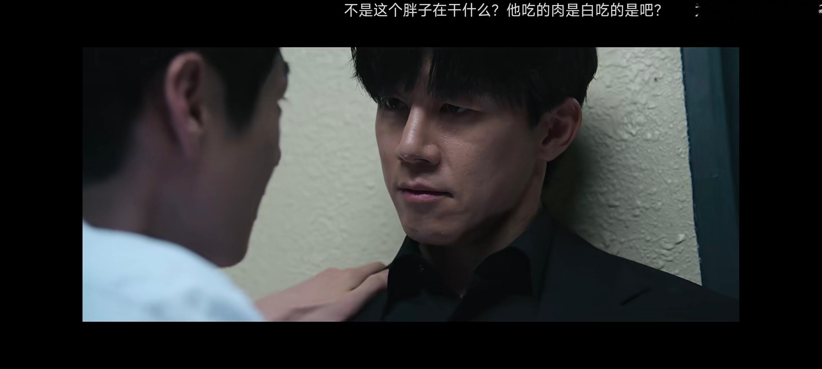 很少有角色会帅得让我想亲上去，操太帅了！！！ 