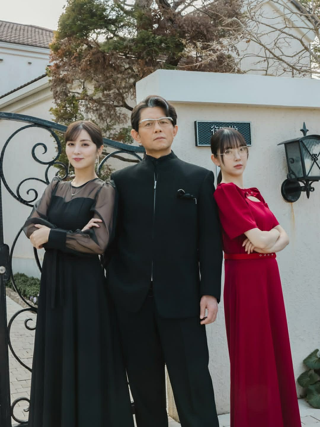 日娱新闻堀未央奈 日剧《极致复仇：舍弃面容的家政妇》ins堀未央奈、石川恋相关剧