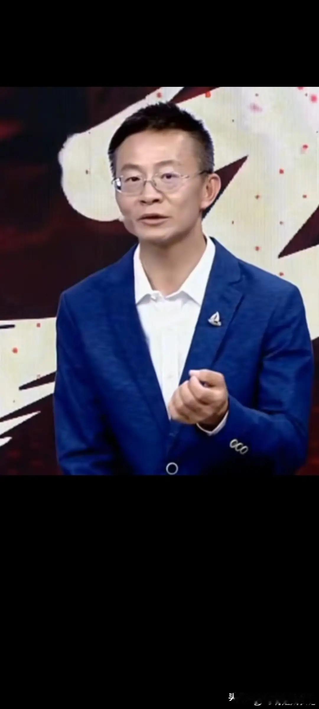 吴宜泽 18:17墨菲，问鼎世锦赛冠军， 赛后庞卫国点评比赛，一针见血1. 吴宜