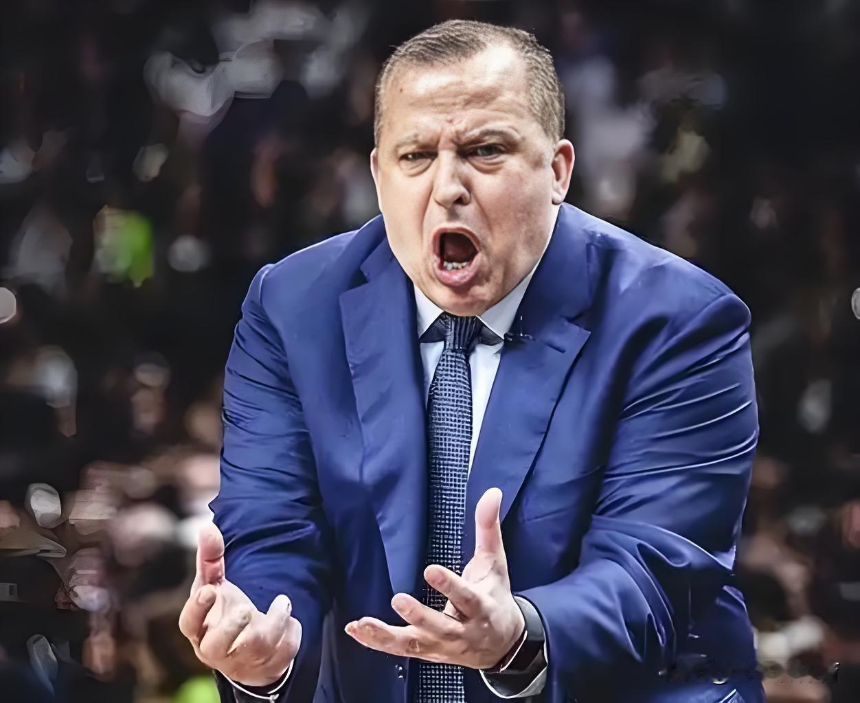 看看尼克斯本赛季的战绩，你才明白锡伯杜有多冤！
上赛季，尼克斯在主教练锡伯杜的带