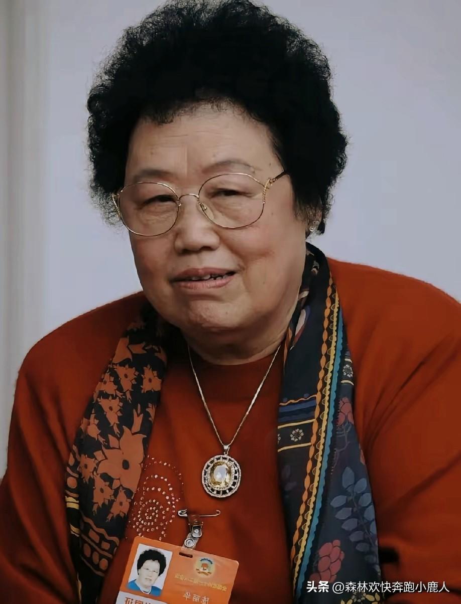 痛惜！陈丽华女士离世，最伤心的竟是这群人！


据富华国际集团、北京侨商会等官方