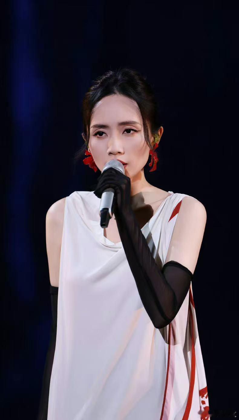 网传万妮达刘惜君侯明昊张远歌手补位曝歌手2026补位嘉宾 歌手爆料歌手补位名单，