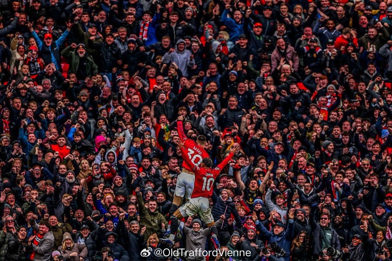 谢什科和库尼亚的庆祝来收图！曼联vs阿斯顿维拉