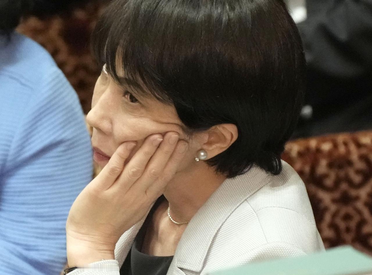 【日本四家媒体公布高市早苗内阁支持率】
日本时事通讯社今天（7月23日）汇总四家